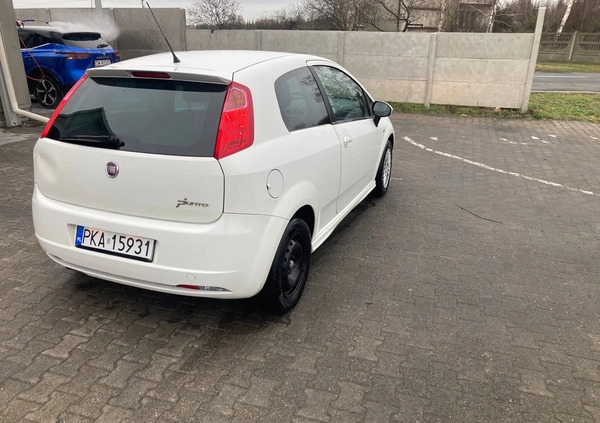 Fiat Punto cena 8100 przebieg: 197934, rok produkcji 2009 z Radomsko małe 22